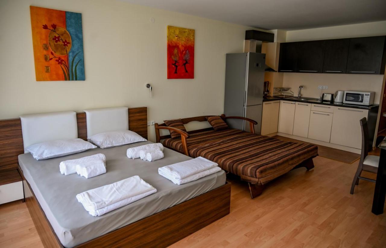 Panorama Fort Beach, Фамилно Студио Deluxe สวิติ วลัส ภายนอก รูปภาพ