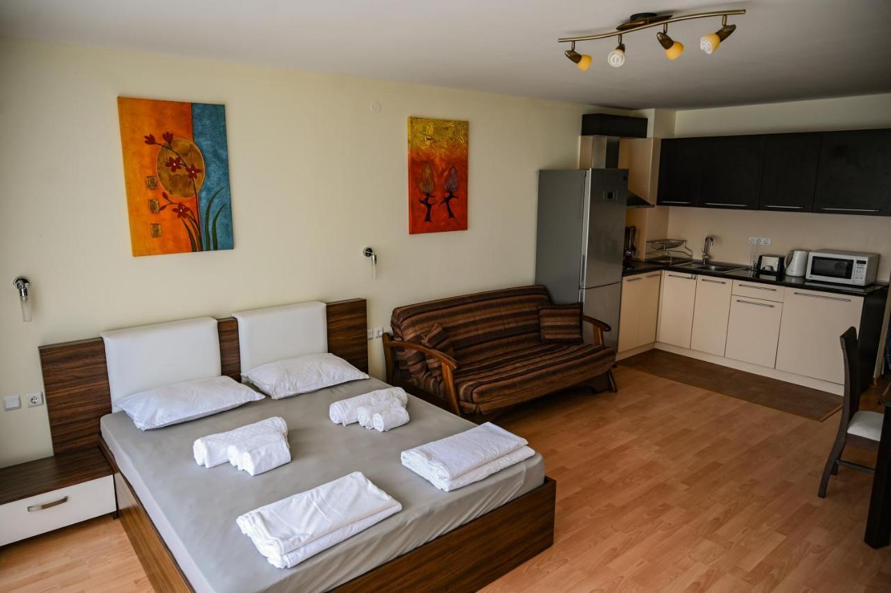 Panorama Fort Beach, Фамилно Студио Deluxe สวิติ วลัส ภายนอก รูปภาพ