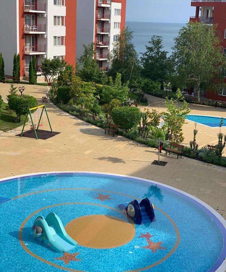 Panorama Fort Beach, Фамилно Студио Deluxe สวิติ วลัส ภายนอก รูปภาพ